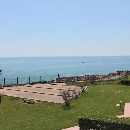 38m² Face A La Mer, Clim, Wifi, Parking, Piscine - 2⭐ - Fr-1-472a-133