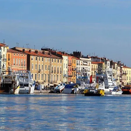 Apartment 38m² Face A La Mer, Clim, Wifi, Parking, Piscine - 2⭐ - Fr-1-472a-133